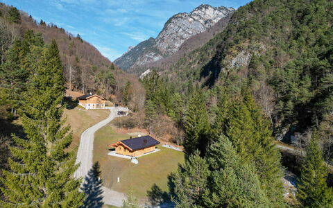 Baita Piciola: Træ, Bjergrige Landskabsformer, Bjerg, Highland, Hus, Hjem, Bakke, Sommerhus, Hill Station, Landdistrikt