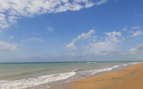 Villetta Elena, Ac, Wifi, Lido Degli Scacchi: Himmel, Blå, Sky, Horisont, Daytime, Krop Af Vand, Vand, Vandressourcer, Strand, Naturligt Miljø