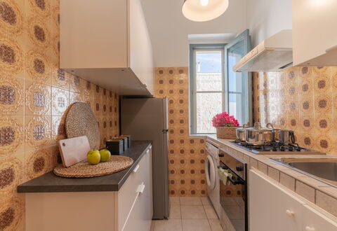 Casa Olimpo: Køkken, Indretning, Køkken Apparat, Countertop, Større Bandage, Gulvbelægning, Etage, Loft, Sanitærarmatur, Komfur