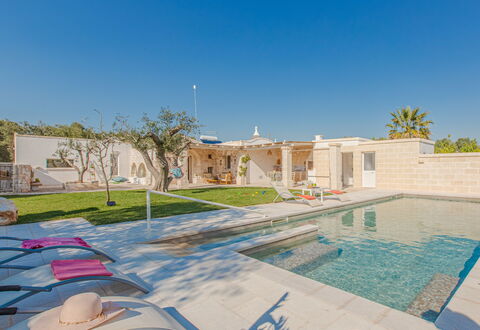 Lamia Del Vespro: Boligområde, Svømmepøl, Estate, Landscaping, Villa, Udvej, Hacienda, Hotel