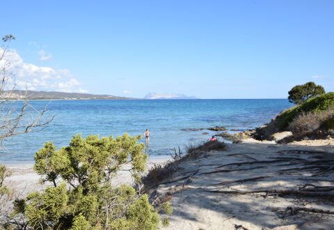 Casa Chiara Balcony Seaview, Budoni: Blå, Kyst, Coastal Og Oceaniske Landskabsformer, Strand, Hav, Kyst, Rots, Fritid, Ocean, Bank