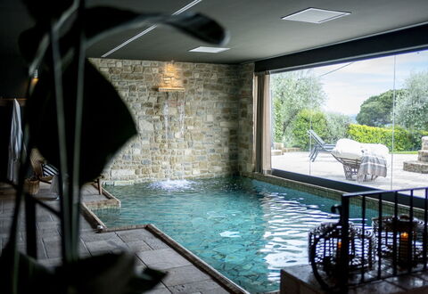 Villa delle Rose: Svømmepøl, Kompositmateriale, Udvej, Water Feature, Design, Hotel, Eco Hotel, Stueplante, Villa, Gårdsplads