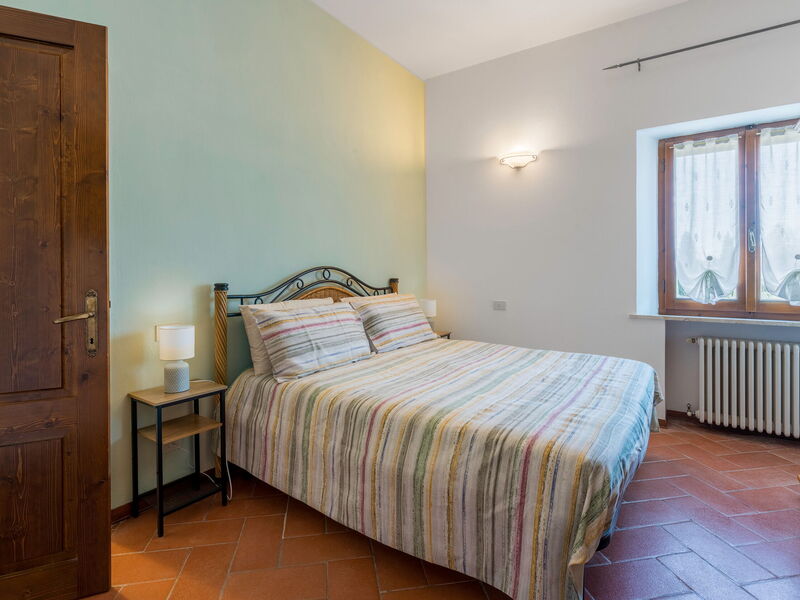Feriebolig:&nbsp;Mandorlo Apartment With Pool, Casole D'elsa