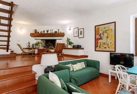 Casa Iume: Indretning, Møbel, Gulvbelægning, Etage, Træ, Værelse, Couch, Loft, Stue, Bord