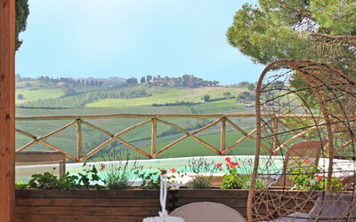 Capanna al Lago, Chianti Heritage with Vineyards V