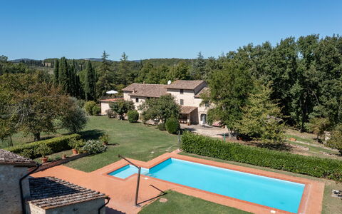 Casale del Timignano, Private Villa with Huge Gard: Hus, Hjem, Menneskelig Bosættelse, Estate, Hacienda, Stuehus, Villa, Mansion, Landscaping, Svømmepøl