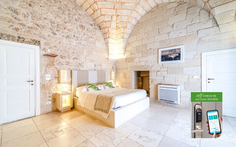 Feriebolig:&nbsp;Senatore Cappelli - Deluxe Room With Bath Tub - Co