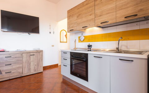 Appartamento Sala: Hav, Kyst, Strand, Ocean, Skygge, Altan, Planke, Udendørs Møbler