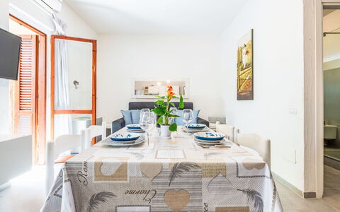 Casa Darc: Udendørs Møbler, Hjem, Møbel, Dør, Udendørs Bord, Stol, Køkken & Spisebord, Skygge, Altan, Veranda