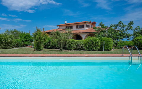 Il Campino, Pool, Montaione: Blå, Svømmepøl, Hacienda, Estate, Stuehus, Villa, Udvej, Eco Hotel