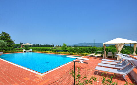 Villa Adriana: Svømmepøl, Udvej, Eco Hotel, Hacienda, Hotel, Ferieby, Liggestol, Villa, Gårdsplads