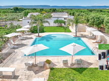 Feriebolig:&nbsp;Deluxe Room Camelia by Raro Rooms - Masseria Lamag