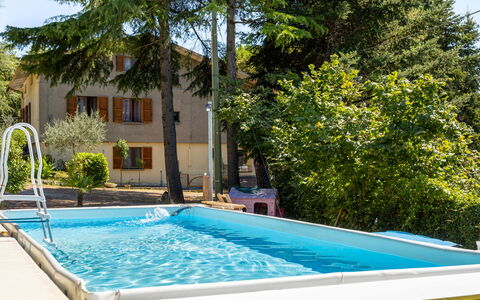 La Pineta Holiday Homes: Blå, Svømmepøl, Kompositmateriale, Fritid, Udvej, Udendørs Møbler, Skygge, Eco Hotel, Backyard, Hotel