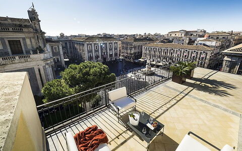 Penthouse: Lejlighed, Ejerlejlighed, Hotel, Altan