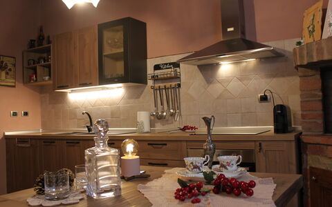 Holiday Home Croce With Spa: Køkken, Indretning, Køkken Apparat, Møbel, Countertop, Lysarmatur, Cabinetry, Gulvbelægning, Loft, Belysning