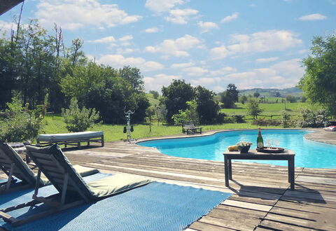Villa Poggio Zucchino, Pool, Wellness, Piacenza: Svømmepøl, Møbel, Udendørs Møbler, Stol, Udvej, Liggestol, Skygge, Fritid, Udendørs Bord, Backyard