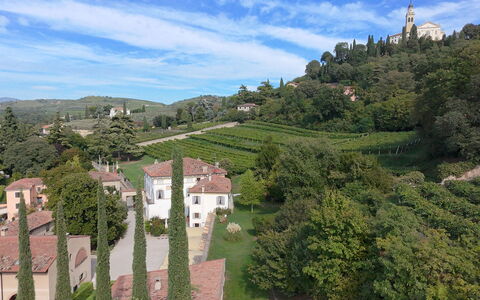 Calicantus, Verona, Pool, Wifi: Highland, Bakke, Landskab, Hill Station, Landdistrikt, Plantation, Landsby, Estate, Fugleperspektiv, Dal
