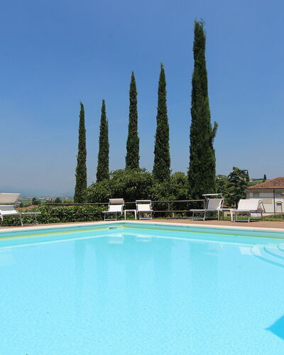 Calicantus, Verona, Pool, Wifi: Svømmepøl, Hacienda, Udvej, Villa, Eco Hotel, Ferieby, Evergreen, Stuehus, Gårdsplads