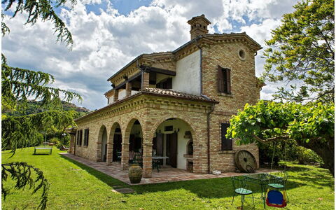 Villa Incanto: Arkitektur, Hus, Dør, Hjem, Arch, Estate, Stuehus, Have, Hacienda, Villa