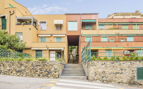 Casa Dolly, Monterosso 5 Terre: Lejlighed, Arkitektur, Facade, Boligområde, Urban Design, Altan, Blandet Brug, Ejerlejlighed