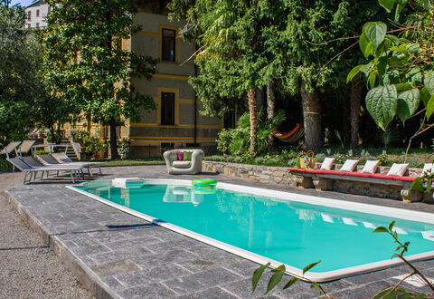 Virginia 16: Svømmepøl, Udvej, Udendørs Møbler, Kompositmateriale, Flise, Eco Hotel, Have, Skygge, Backyard, Thermae