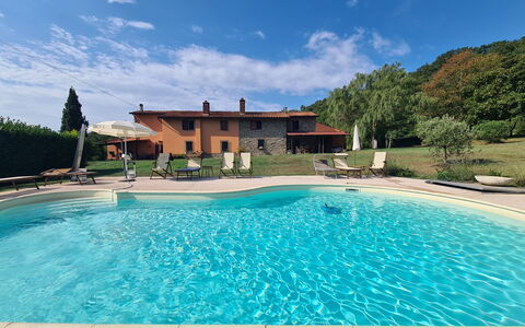 Villa Vindelbono: Blå, Svømmepøl, Udvej, Udendørs Møbler, Fritid, Eco Hotel, Estate, Hacienda, Thermae, Water Feature