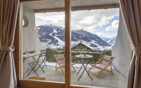 Baita Bucaneve: Indretning, Bjergkæde, Værelse, Loft, Stol, Gardin, Vindue Behandling, Alps, Kam, Bejdse