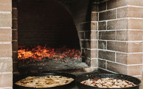 Lacorte di Ninetta: Mad, Hearth, Tilberedning, Murværk Oven, Ildsted, Mursten