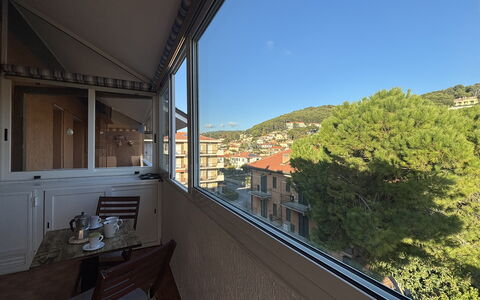 La Casa di Viviana Terrace, Close to the Beach: Lejlighed, Altan, Glas, Dagslys, Vindue Behandling