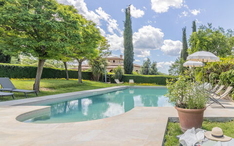 Podere Peteglia: Busk, Have, Svømmepøl, Landscaping, Skygge, Eco Hotel, Gård, Estate, Backyard, Villa