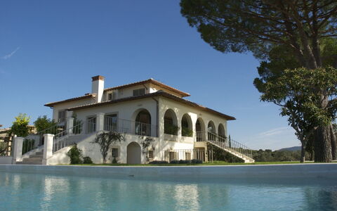 Castelprile: Arkitektur, Svømmepøl, Hus, Estate, Hjem, Hacienda, Mansion, Villa, Stuehus, Landscaping
