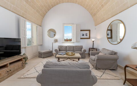 Masseria Ficalindia: Møbel, Hjem, Couch, Lejlighed, Stue, Stol, Stueplante, Design, Sofa Seng