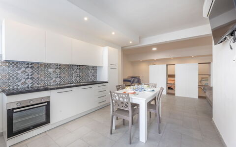 Appartamento Monomare, Gallipoli: Gulvbelægning, Etage, Indretning, Loft, Køkken, Værelse, Countertop, Større Bandage, Lejlighed, Flise