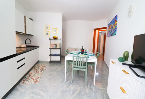 Casa Kalès Otranto – Holiday Home 4 Guests – Ac, W: Gulvbelægning, Indretning, Træ, Møbel, Etage, Køkken, Værelse, Countertop, Større Bandage, Lejlighed