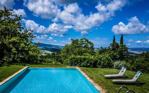 Podere i Prati: Blå, Svømmepøl, Have, Eco Hotel, Landscaping, Skygge, Water Feature, Udvej, Hacienda, Cumulus