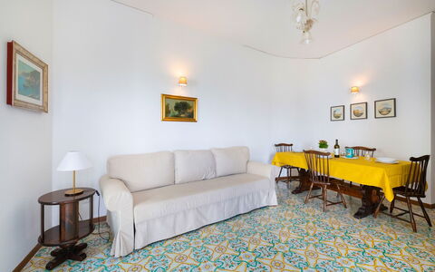 Casa Iago: Gulvbelægning, Etage, Indretning, Møbel, Værelse, Loft, Tæppe, Stue