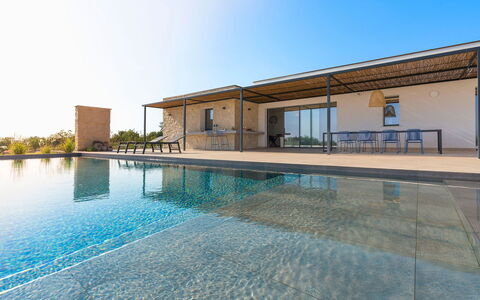 Villa Campo Verde: Kompositmateriale, Svømmepøl, Estate, Udvej, Villa, Eco Hotel