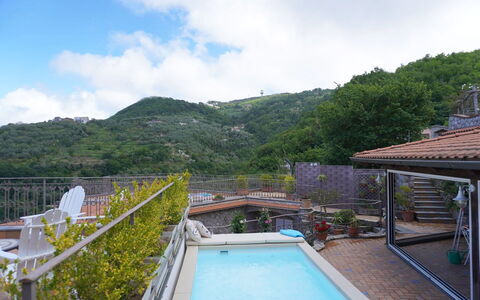 Villa Pietraluna: Svømmepøl, Udvej, Altan, Eco Hotel, Ferieby
