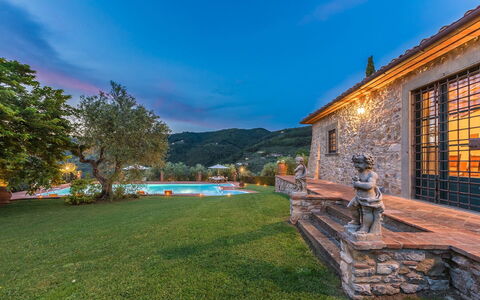 Villa del Colle: Svømmepøl, Estate, Udvej, Eco Hotel, Hacienda, Stuehus, Skumring, Villa, Nat, Thermae