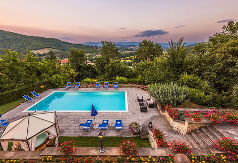 Villa Monterchi: Svømmepøl, Eco Hotel, Udvej, Have, Landscaping, Estate, Ferieby, Villa, Hacienda, Hotel