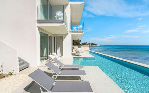 Villa Confini: Blå, Hav, Ocean, Kyst, Tropics, Strand, Svømmepøl, Altan, Udvej, Hotel