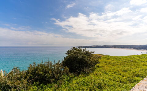 Azzurra: Himmel, Blå, Vand, Vandressourcer, Horisont, Grøn, Krop Af Vand, Kyst, Naturlige Landskab, Coastal Og Oceaniske Landskabsformer