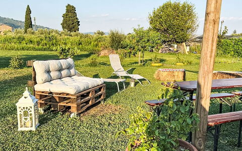 Casa al Gelso: Møbel, Udendørs Møbler, Have, Land Lot, Udendørs Bord, Bunddække, Lawn, Udendørs Bench, Backyard