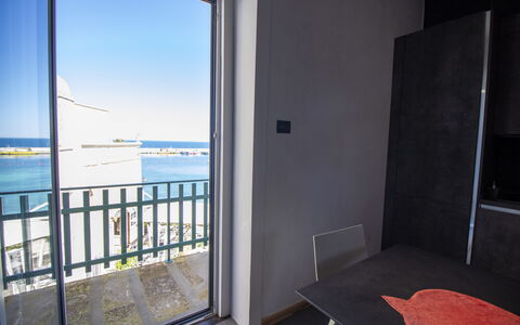 C-Home Historic House: Hav, Lejlighed, Altan, Ocean, Kyst, Hotel, Strand