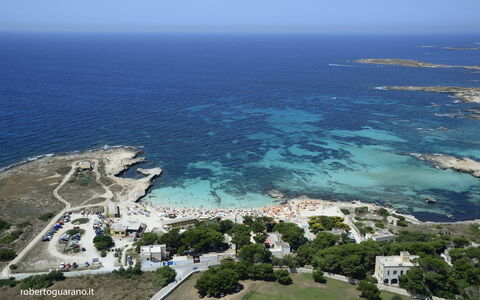 Villa Carovi: Kyst, Coastal Og Oceaniske Landskabsformer, Strand, Hav, Kyst, Ocean, Bugt, Tropics, Fritid