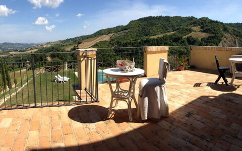 Villa Checco: Møbel, Stol, Udendørs Møbler, Udendørs Bord, Altan, Køkken & Spisebord, Bejdse, Kaffebord, Eco Hotel, Gårdhave