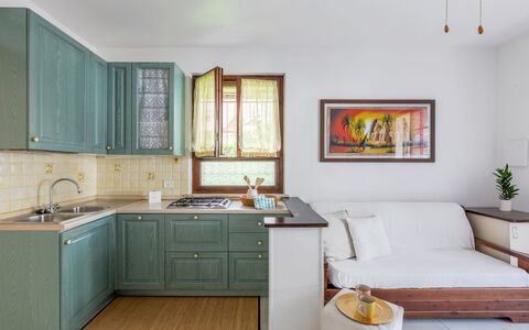Veranda sul Conero: Møbel, Indretning, Cabinetry, Gulvbelægning, Træ, Køkken, Countertop, Etage, Køkken Apparat, Værelse