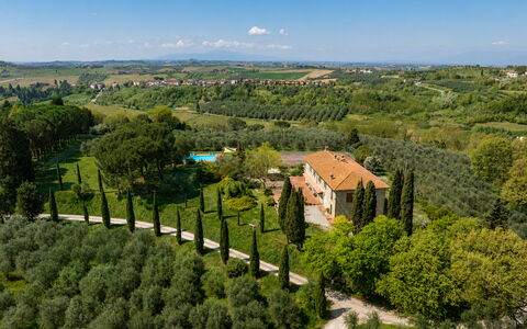 Il Leccio, Vinci, Private Pool and Tennis: Landskab, Land Lot, Plantation, Estate, Landscaping, Chaparral, Hæk