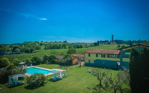 Preseglie Lake Garda: Fritid, Estate, Lawn, Stuehus, Hacienda, Parkere, Villa, Svømmepøl, Eco Hotel