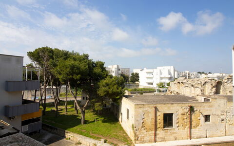 Sweet Dreams Home in Otranto: Væg, Lejlighed, Boligområde, Urban Design, Ejerlejlighed, Beton, Altan, Brutalisme